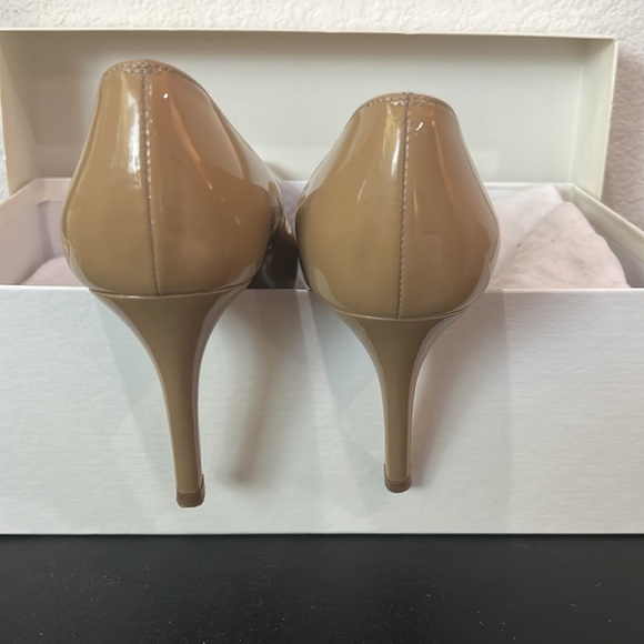 LK Bennett Shilo Taupe Patent Heels - Picture 5 of 16